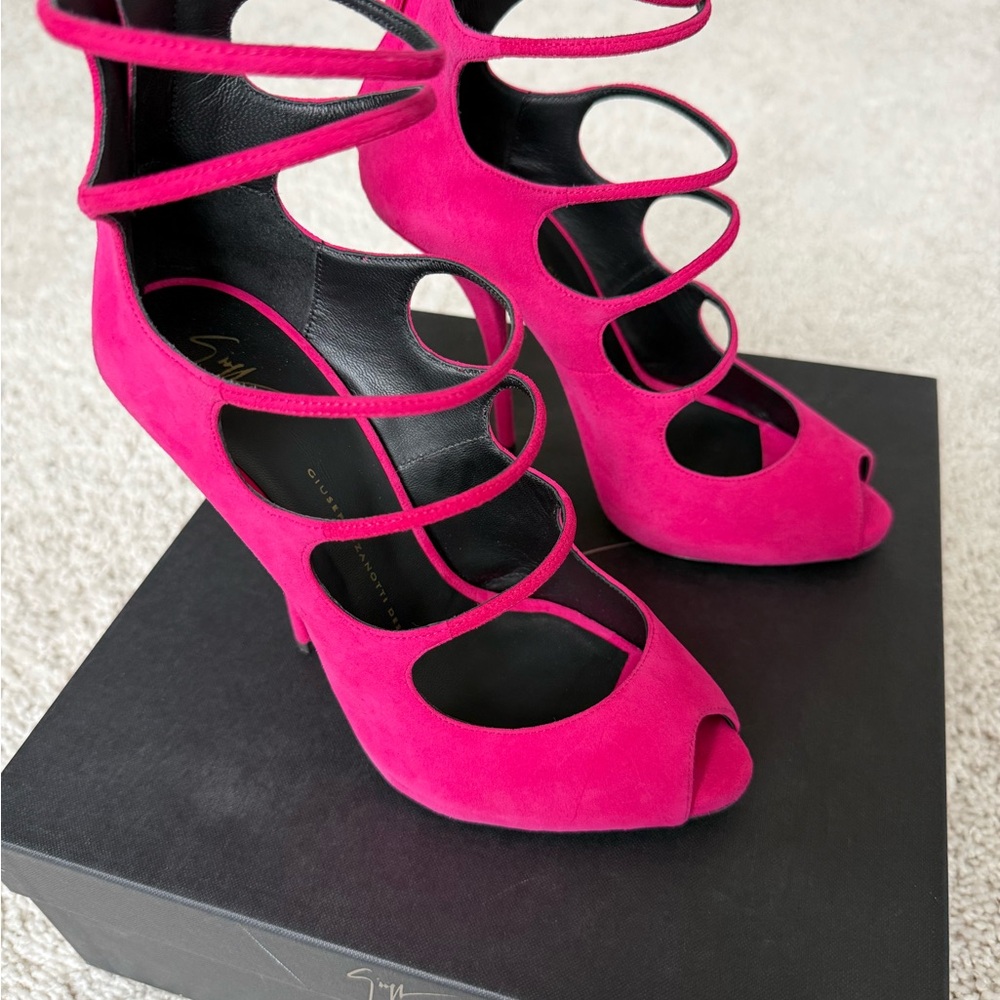 Giuseppe Zanotti Fuchsia Women's Heels